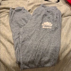 Roots grey sweatpants - size medium